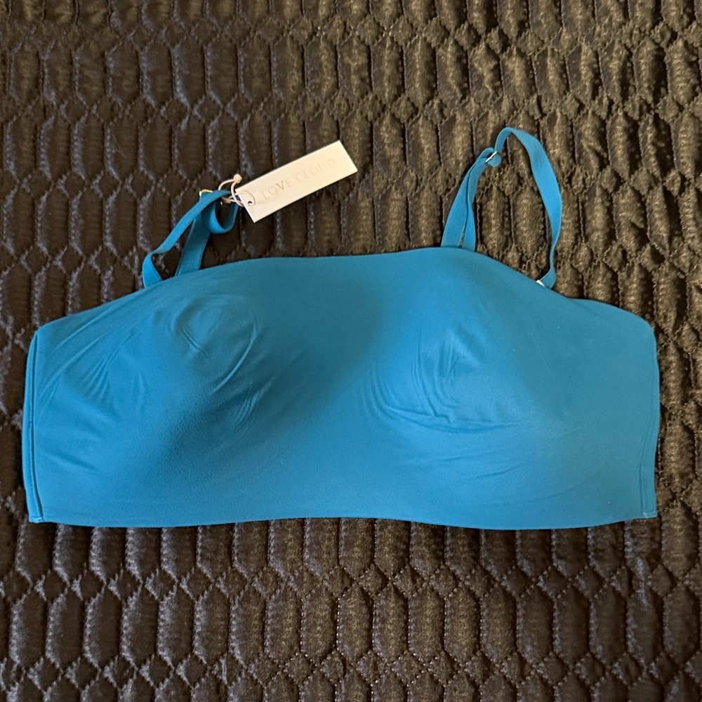 Victoria's Secret Teal Lightly Lined Bra